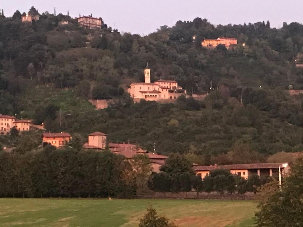 B&B I Colli Di Bergamo Alta Valbrembo Dış mekan fotoğraf